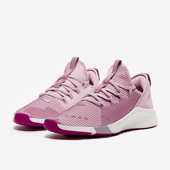 nike women air zoom elevate